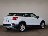 Audi Q2 35 TDI quattro advanced/LEDヘッドライト/アルミホイール 5アームスターデザイン 7Jx17