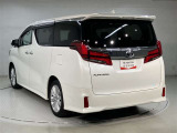 その他にも各種保険、お車の買取(T-UP)、JAF、TSカード、携帯電話などの取扱いをしております。詳しくはスタッフにお尋ねください。