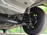 お車を安心してお乗りいただく為には、足回りの定期点検が欠かせません。サービスサポート(有償保証)では無料点検もご提供しており、安心のカーライフをお過ごしいただけるサポート体制が整っています。