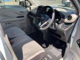 運転席側からの画像です。
