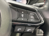 【マツダ・レーダークルーズコントロール】高速道路での長距離走行が楽に!自動で速度を保つクルーズコントロールが、衝突軽減システムと連携し、前方の車両を感知して車間を保つように速度調節してくれます!!