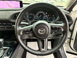 手になじむフィット感で運転も快適