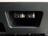 ETC車載器付きです。高速道路の料金所もスムーズに通過できます。※別途セットアップ費用が必要となります。