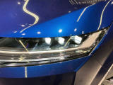 夜間運転の安全をサポート!視界がクリアに、LEDヘッドライト♪