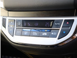 『1台』のお車に対して、こだわって仕入れを行っております。オプション装備装着車となります!