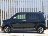 現車確認をご希望の際は、ご希望の日時等を営業スタッフまでご連絡下さい。もちろんお見積りメールでのご連絡もお待ちしております。