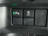 ◆パーキングセンサー◆車庫入れの時などに近くに障害物がある場合、障害物までの距離を音で知らせてくれます。