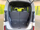 普段のお買い物や通勤、送迎等に十分な荷室スペースを確保しております。セカンドシートを倒すと、大きな荷物の積載も可能です♪