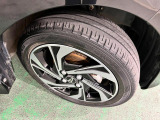 納車時に当社指定の新品タイヤへ交換してからのお渡しになりますので、安心して乗り出せます。