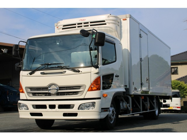 レンジャー 冷蔵冷凍車 2.6t 格納(PG)低温-30℃
