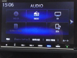AppleCarPlayやBluetoothオーディオ、CD・DVD再生等に対応しております!お気に入りの音楽をお楽しみいただけます♪