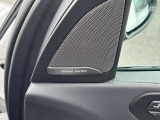 サービスにはドイツ本国と同様に教育と訓練を受け、BMWを知り尽くした「マイスターメカニック」が数多く在籍しております。納車前点検整備で、お客様に安心と安全をお届けいたします。