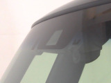 ホンダセンシング搭載。誤発進抑制機能・路外逸脱抑制機能・歩行者事故低減ステアリング・車線維持支援システム・先進車発進お知らせ機能など多彩な先進安全機能でより安全で快適なドライブを支援します。