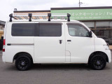 ご来店のご予約で悪天候でも室内にて現車確認可能 雨でも雪でもご安心ください