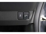 【横滑り防止装置】ドライバーの安全運転をアシストしてくれる装備が充実しています☆ドライバーの不安を安心へと変えてくれますね。