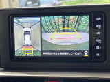 【パノラミックビューモニター】専用のカメラにより、上から見下ろしたような視点で360度クルマの周囲を確認することができます☆死角部分も確認しやすく、狭い場所での切り返しや駐車もスムーズに行えます。