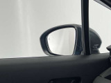 【ブラインドスポットモニター】巻き込み事故防止や、車線変更時の事故も予防します。