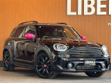 ◆LIBERALAは、輸入車選びの新たなスタイルを提案するインポート・セレクト・ブランドです。オーナー様となる方がクルマから直接感じる感性を第一にした、最良の一台との出会いをコーディネートいたします。