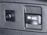 AC100V、1500Wのコンセントを車内に設置。アウトドアや駐車場で野外のコンセントとして利用できます。また、停電などの非常時にも使える便利な機能です!