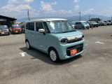 清潔な店内でスタッフ一同お出迎えいたします。