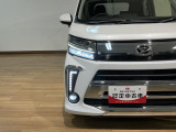☆とても明るいLEDヘッドライト☆暗い夜道でのドライブも明るいヘッドライトで前方がとても見やすく安心安全ですよ!!