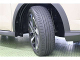 タイヤサイズ 195/60R17。