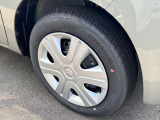 ☆お車についた傷やヘコミ、事故の修理もハヤシにお任せください。自社鈑金工場で修理ができますの安心です☆