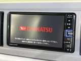 【純正ナビ】人気の純正ナビを装備。オーディオ機能も充実しており、Bluetooth接続すればお持ちのスマホやMP3プレイヤーの音楽を再生可能!毎日の運転がさらに楽しくなります!!