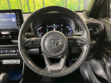 【純正革巻きステアリング】上質な革を使用することで、手にしっかり馴染みとても運転しやすいハンドルです♪