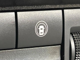【コーナーセンサー】バンパーに付いたセンサーが障害物を検知!一定の距離に近づくとアラートで教えてくれます♪狭い駐車スペースや車庫入れ時も安心ですね☆