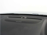 【harman/kardon】世界のオーディオファン垂涎のプレミアムサウンドシステムを搭載。原音に近い音場空間を忠実に再現。乗る人すべてに最良の音響体験を提供します。