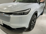 LEDヘッドライトは、点灯の瞬間から最大光量を発揮し、突然暗くなるトンネルなどでの安定感を高めます。