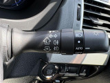 【オートライト(AUTO)】外の明るさをシステムが感知して、自動でヘッドライトが点灯します!ヘッドライトをつけ忘れを防ぐ便利機能です。
