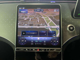 バックカメラにより駐車時の後方確認も楽にできます。