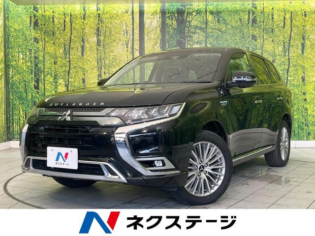 三菱 アウトランダーPHEV 