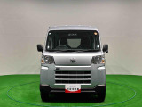スクエアなボディが叶える広々空間、たくさん積めて仕事がしやすい荷室、働く人の運転しやすさ、そして、.先進の安全装備を搭載したハイゼットカーゴが入荷致しました。