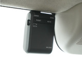 ◆ドライブレコーダー◆映像・音声などを記録する自動車用の装置です。 もしもの事故の際の記録はもちろん、旅行の際の思い出としてドライブの映像を楽しむことができます。