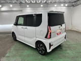 家族使いに嬉しい&ldquo;両側電動スライドドア&rdquo;。狭い駐車場でも安心して乗り降りできます。