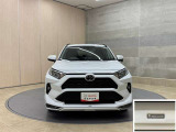 お車購入のポイントとなるフロントマスクです。上質で迫力あるデザインですね☆☆
