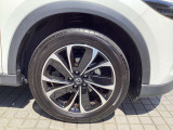 ホイールサイズは、225/55R 19です★
