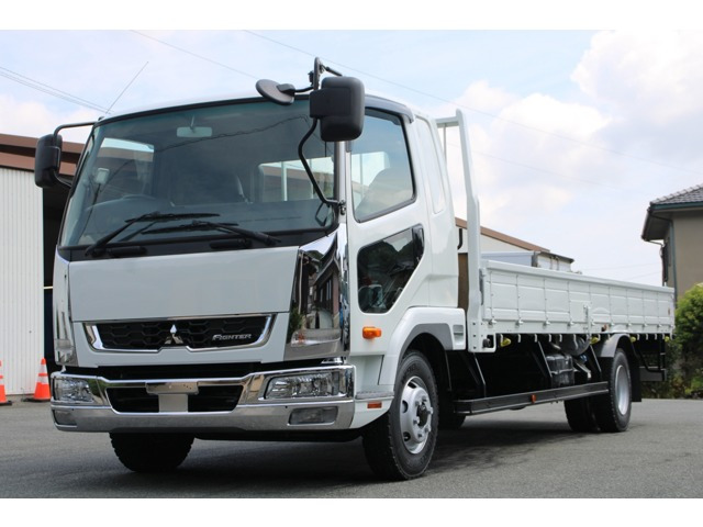 ファイター 平ボディ- 3.9t