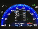 車線逸脱警報機能&衝突回避ブレーキ機能が付いています。