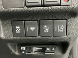 車がカーブの外側へ膨らんだり内側へ巻き込んだりする挙動を防止する横滑り防止装置、フロントガラス熱線スイッチ、万が一の時にあると心強いホンダセンシング機能-衝突軽減ブレーキ・路外逸脱抑制機能付きです!