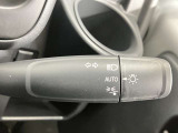 【オートライトシステム】暗くなると自動でライトが点灯!昼間のトンネル走行などオートにしていると便利です♪