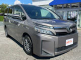 ヴォクシー 2.0 X 4WD 
