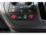 シートヒーター装備車両♪♪寒い冬はもちろん♪肌寒い春先・秋口まで活躍してくれるあると嬉しい装備です♪♪