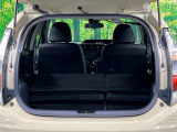 普段のお買い物や通勤、送迎等に十分な荷室スペースを確保しております。セカンドシートを倒すと、大きな荷物の積載も可能です♪