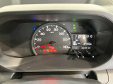エンジンオイル、オイルエレメント、ワイパーゴム交換。その他バッテリーやベルト類など点検の上、必要な場合には交換してお渡します。
