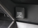 シガーソケットが付いているので、車から電源を取ることが出来ます!