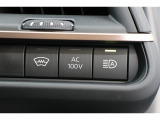 AC100Vで消費電力の合計が1500W以下の電気製品を使用できる機能です。車内で電気製品を使うときに役立ちます。